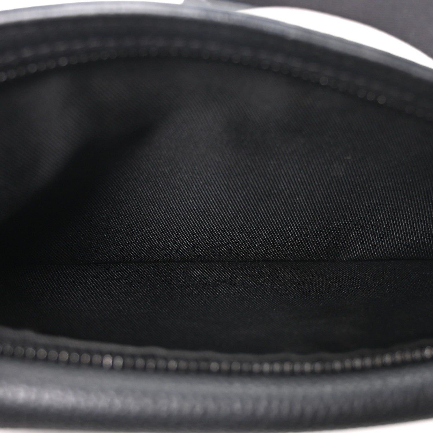 Louis Vuitton Grained Calfskin Aerogram Takeoff Sling Black 5 of 9