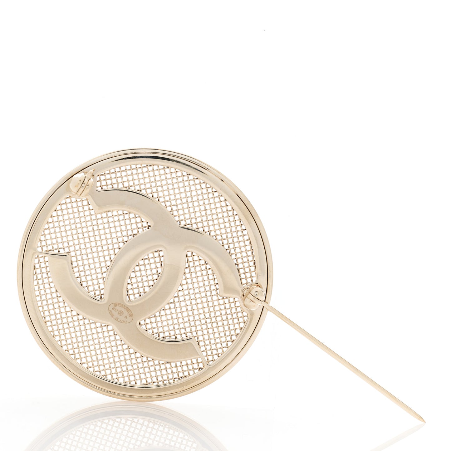 Mesh Circle CC Brooch Gold
