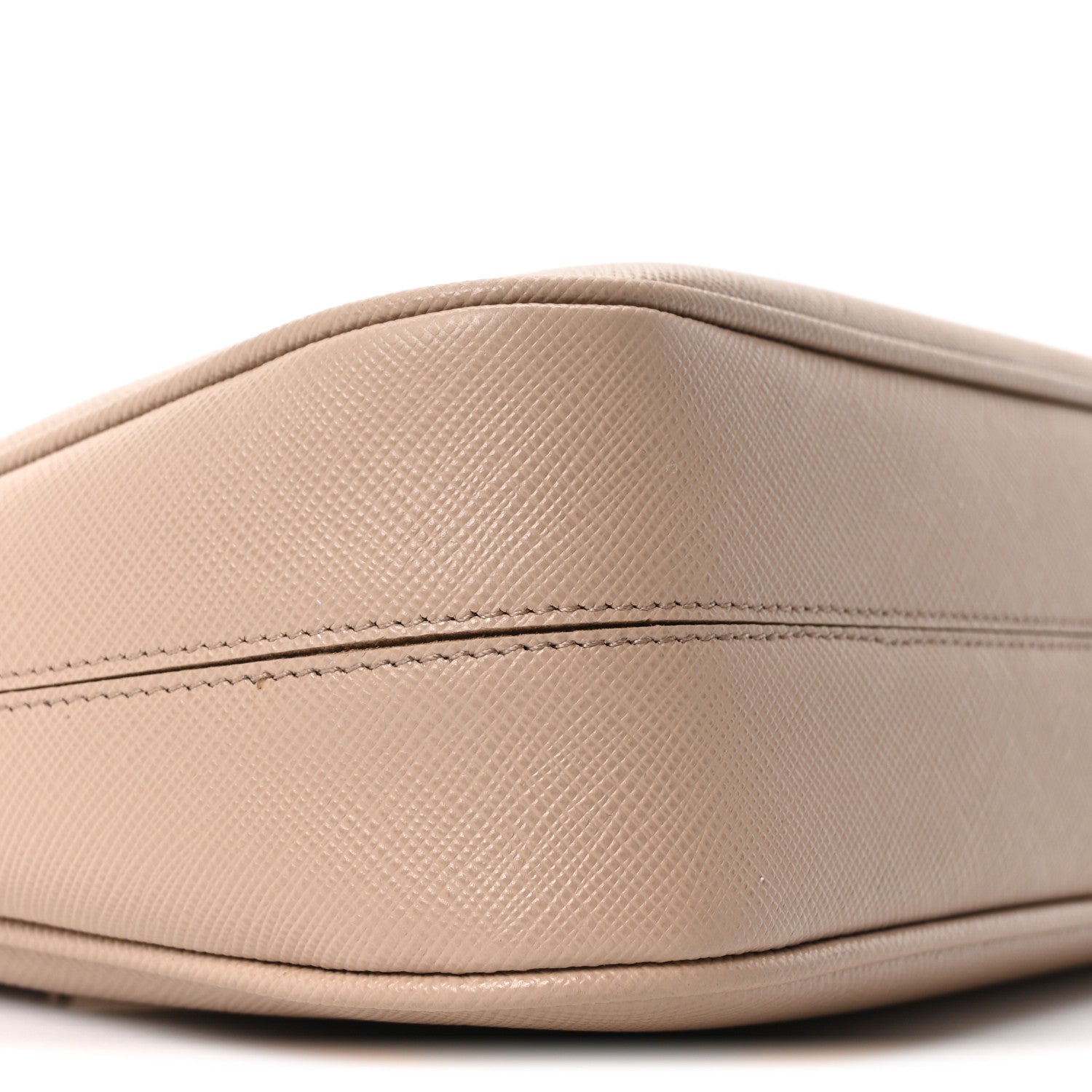 Prada Saffiano Lux Re-Edition 2005 Shoulder Bag Cammeo 9 of 10