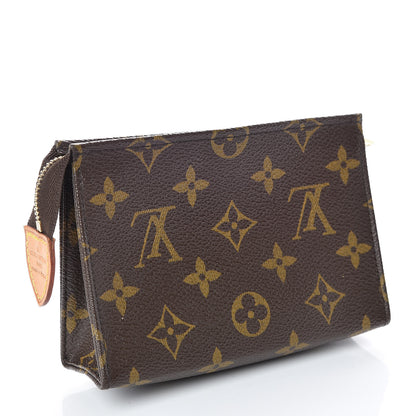 Louis Vuitton Monogram Toiletry Pouch 15 3 of 9