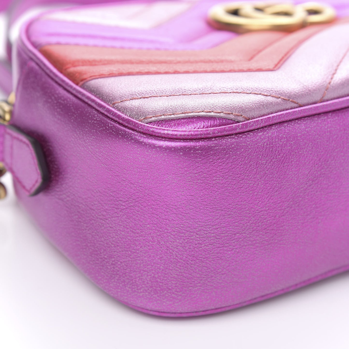 Laminated Nappa Matelasse Small GG Marmont Chain Shoulder Bag Fuxia Rosso Rosa