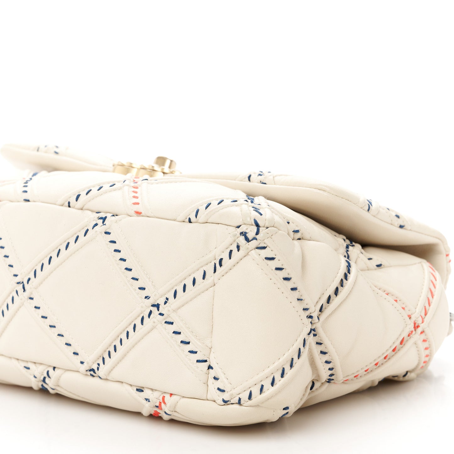 Lambskin Mixed Fibers Quilted Medium Chanel 19 Flap Beige