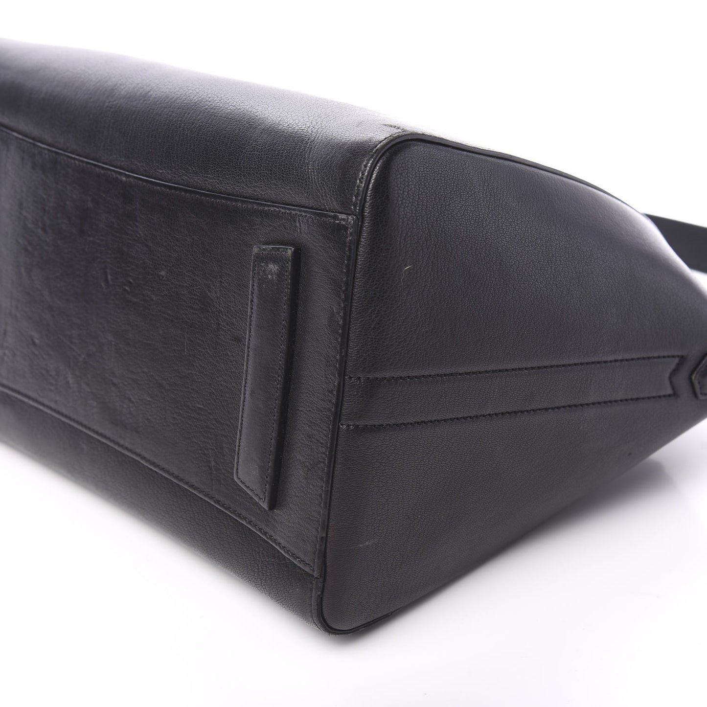 Sugar Goatskin Medium Antigona Black
