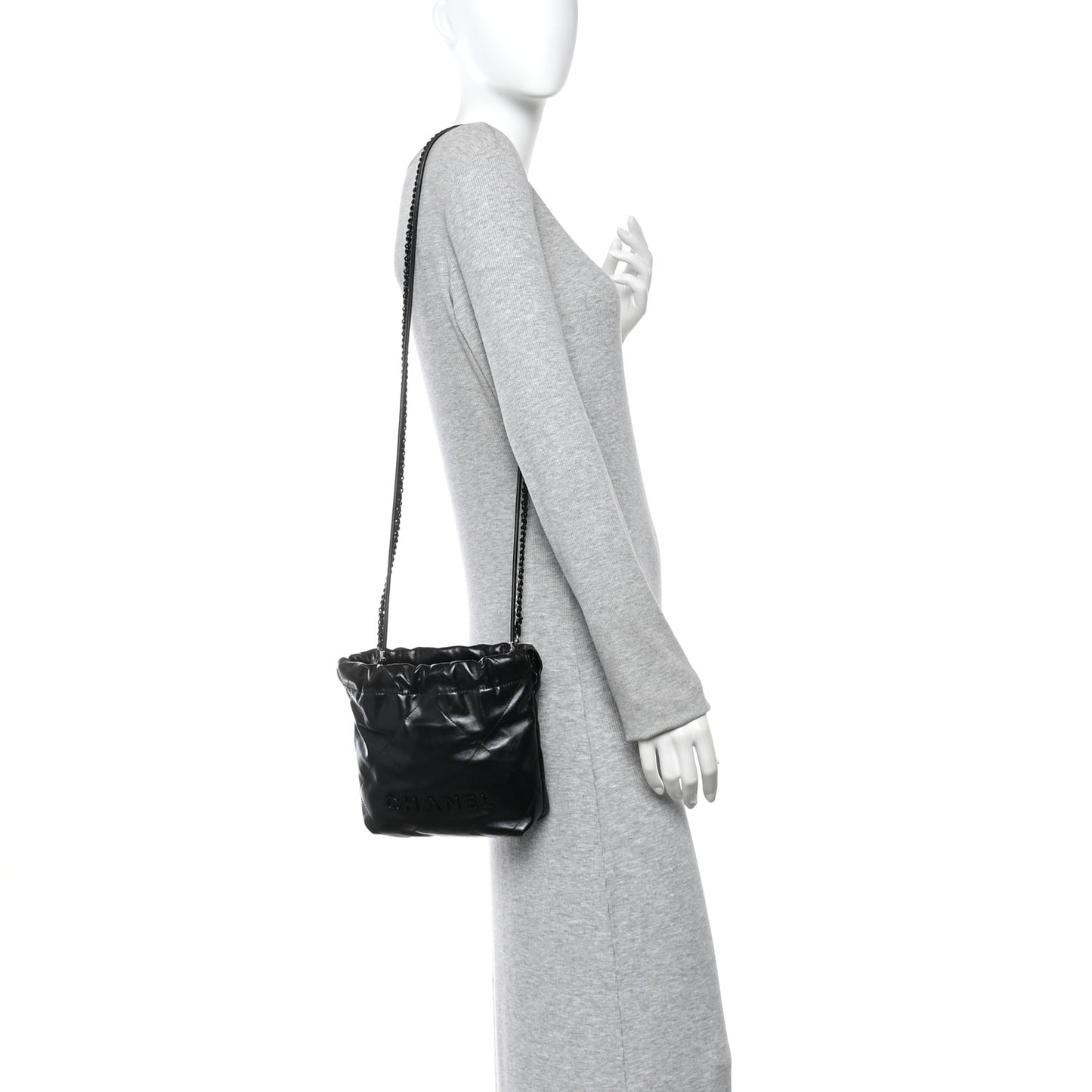Shiny Calfskin Quilted Mini Chanel 22 So Black