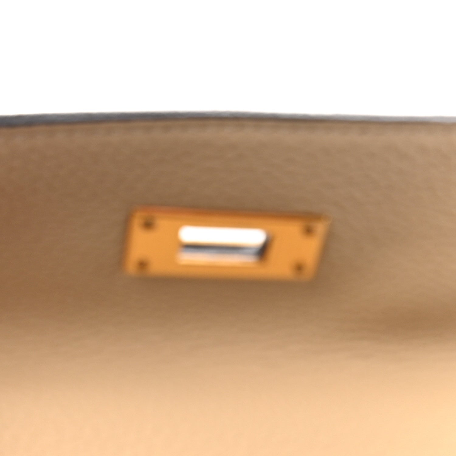 Hermes Togo Kelly Retourne 28 Trench 6 of 10
