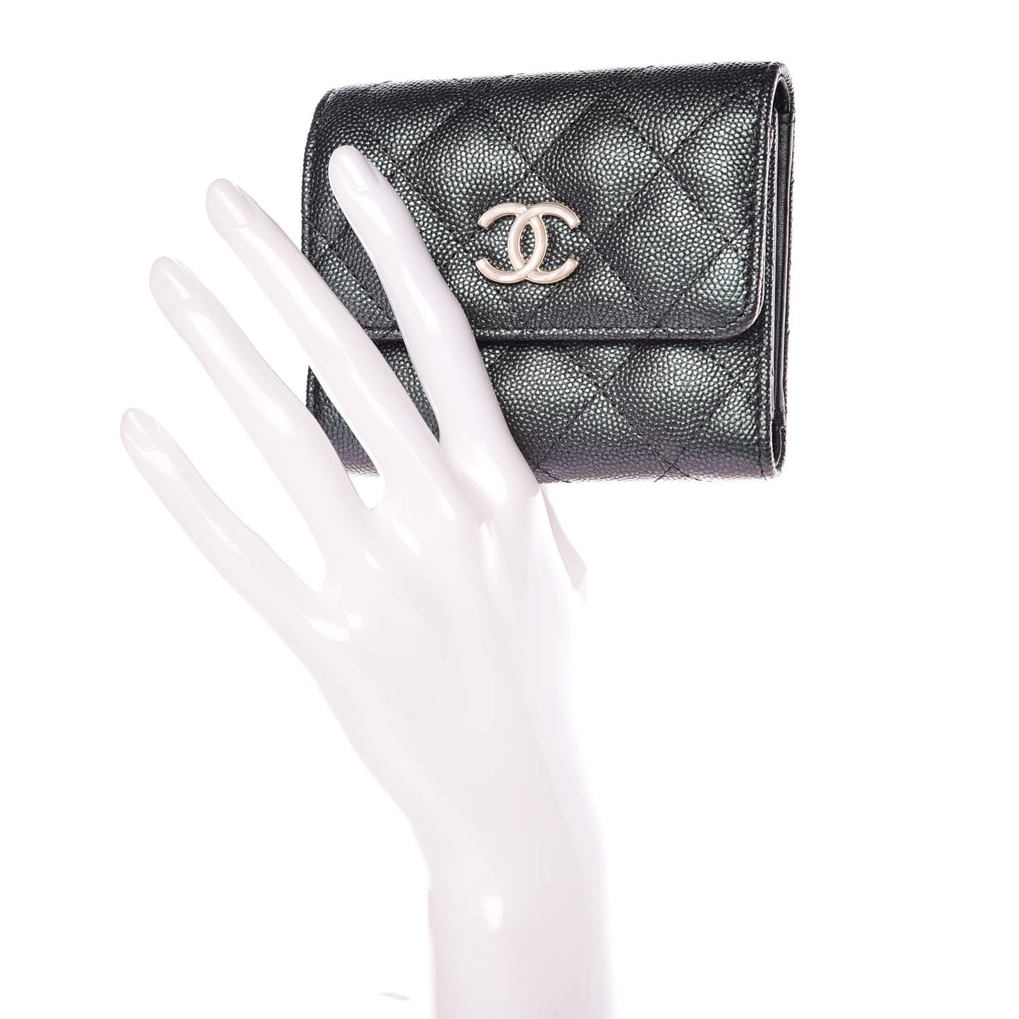 Iridescent Caviar Quilted Small Wallet Black