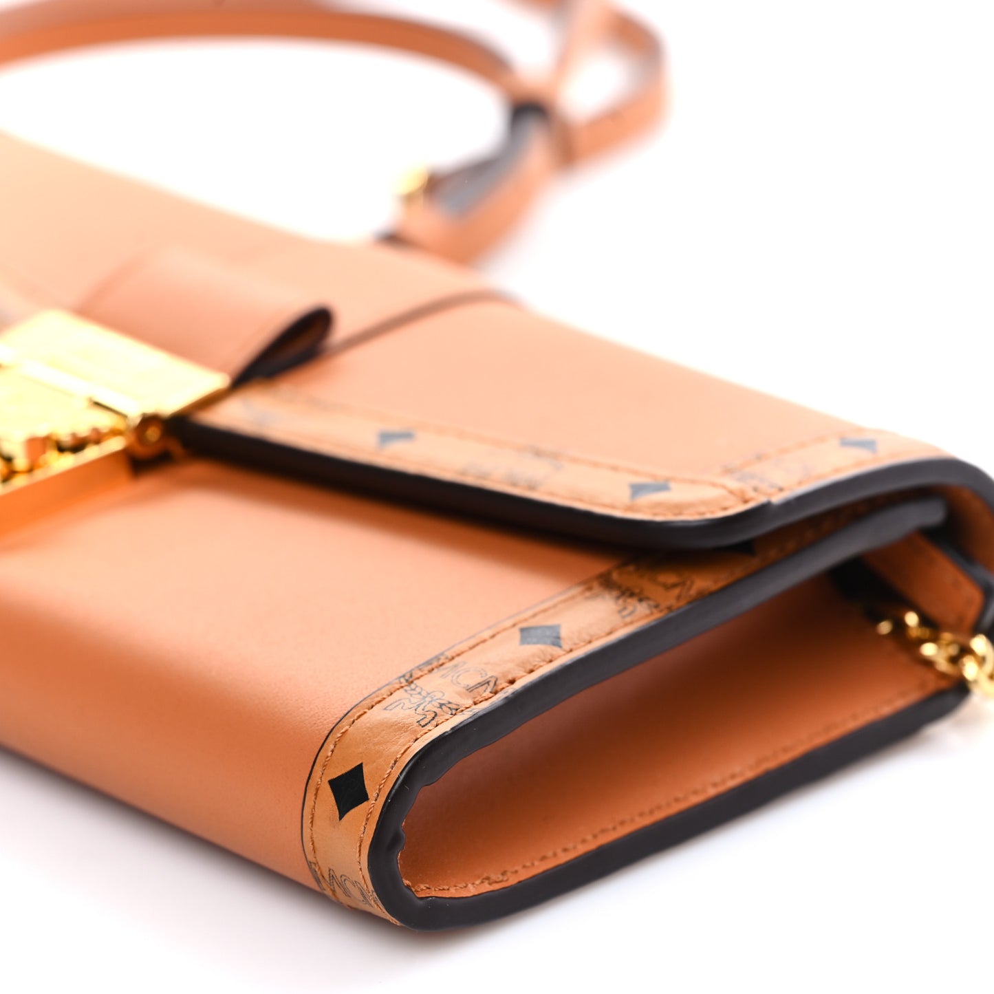 Visetos Large Tracy Chain Wallet Cognac