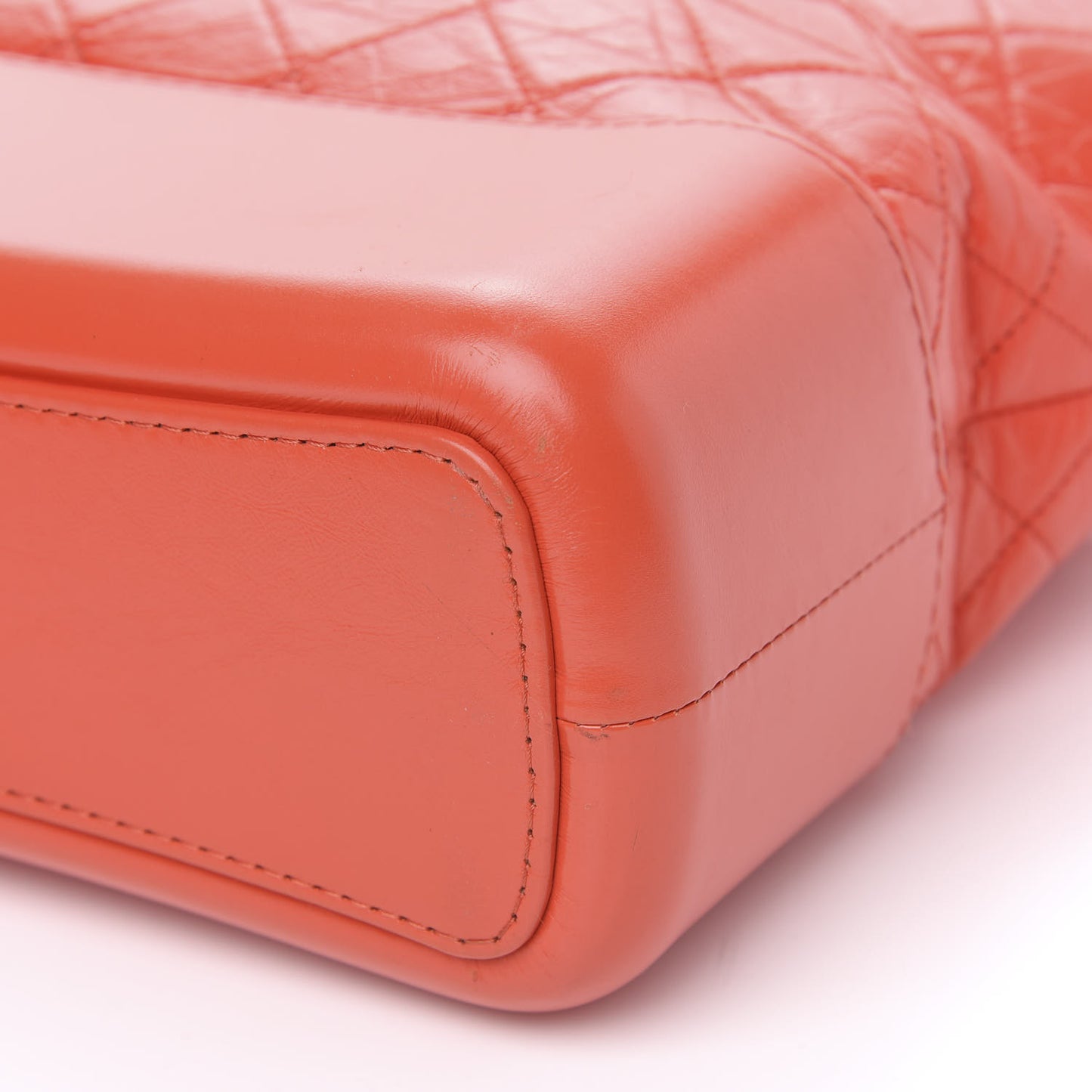 Aged Calfskin Quilted Medium Gabrielle Hobo Red