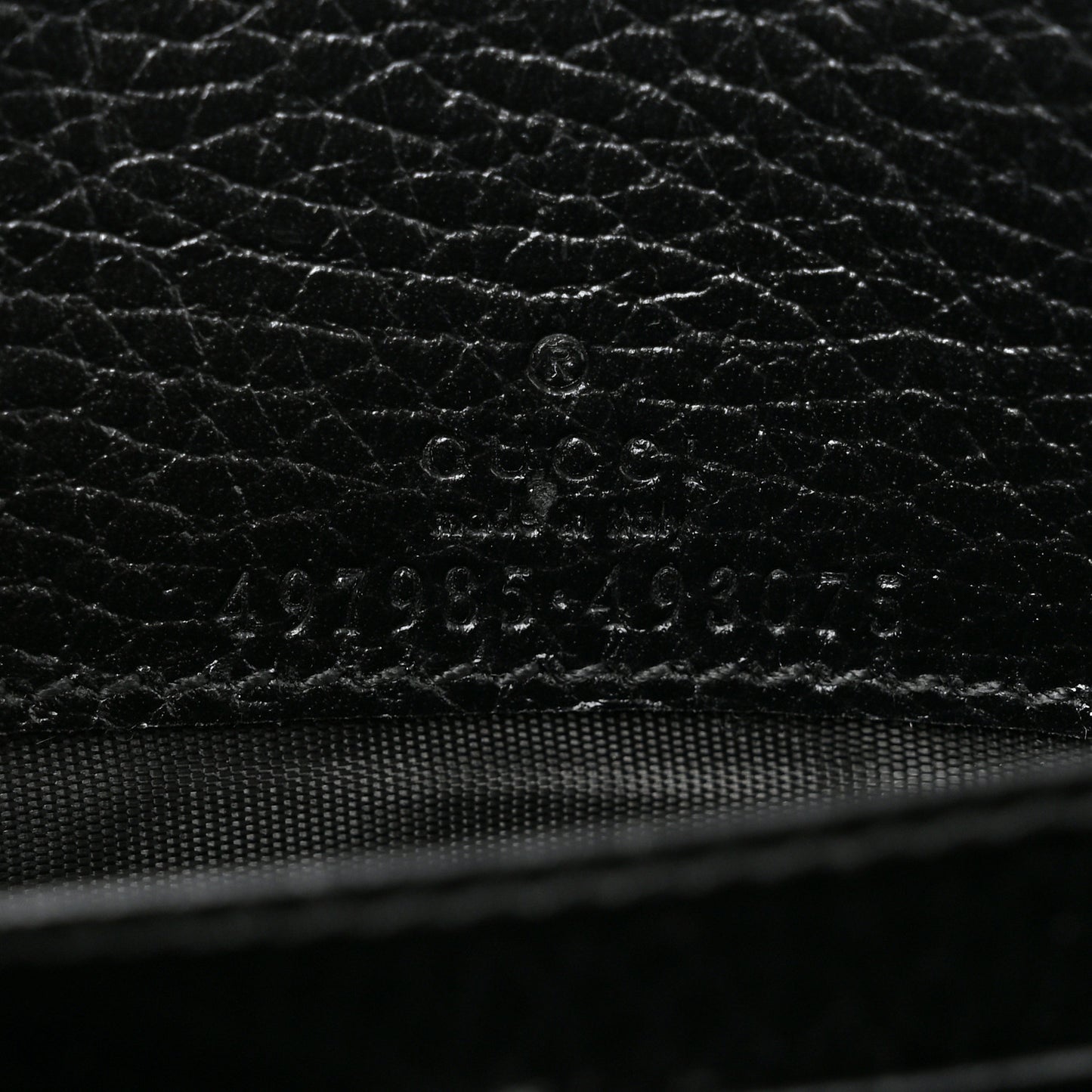Calfskin Mini GG Marmont Chain Wallet Black