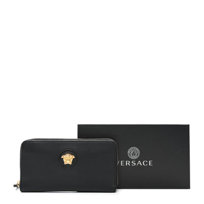Versace Calfskin Medusa Zip Wallet Black 8 of 8