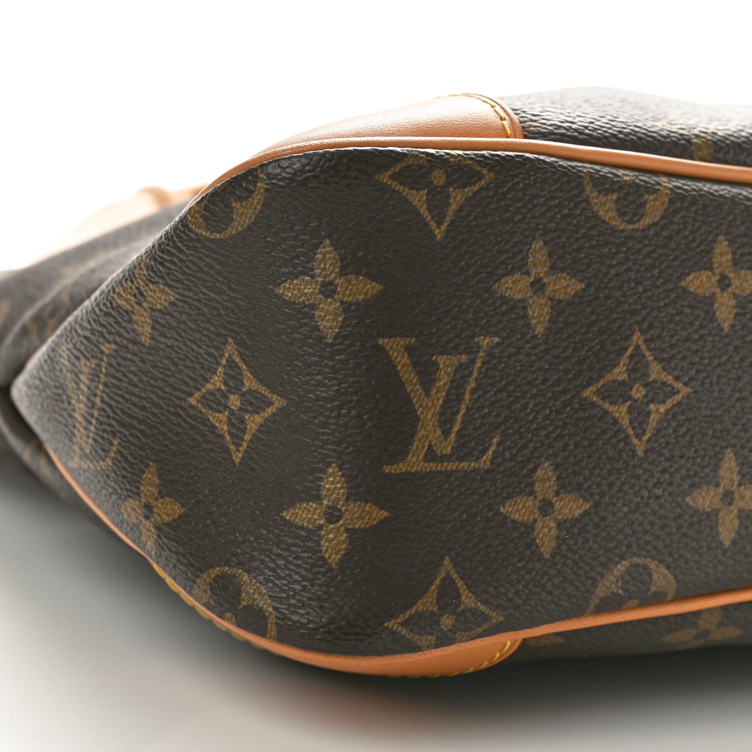 Louis Vuitton Monogram Odeon MM Natural 9 of 12