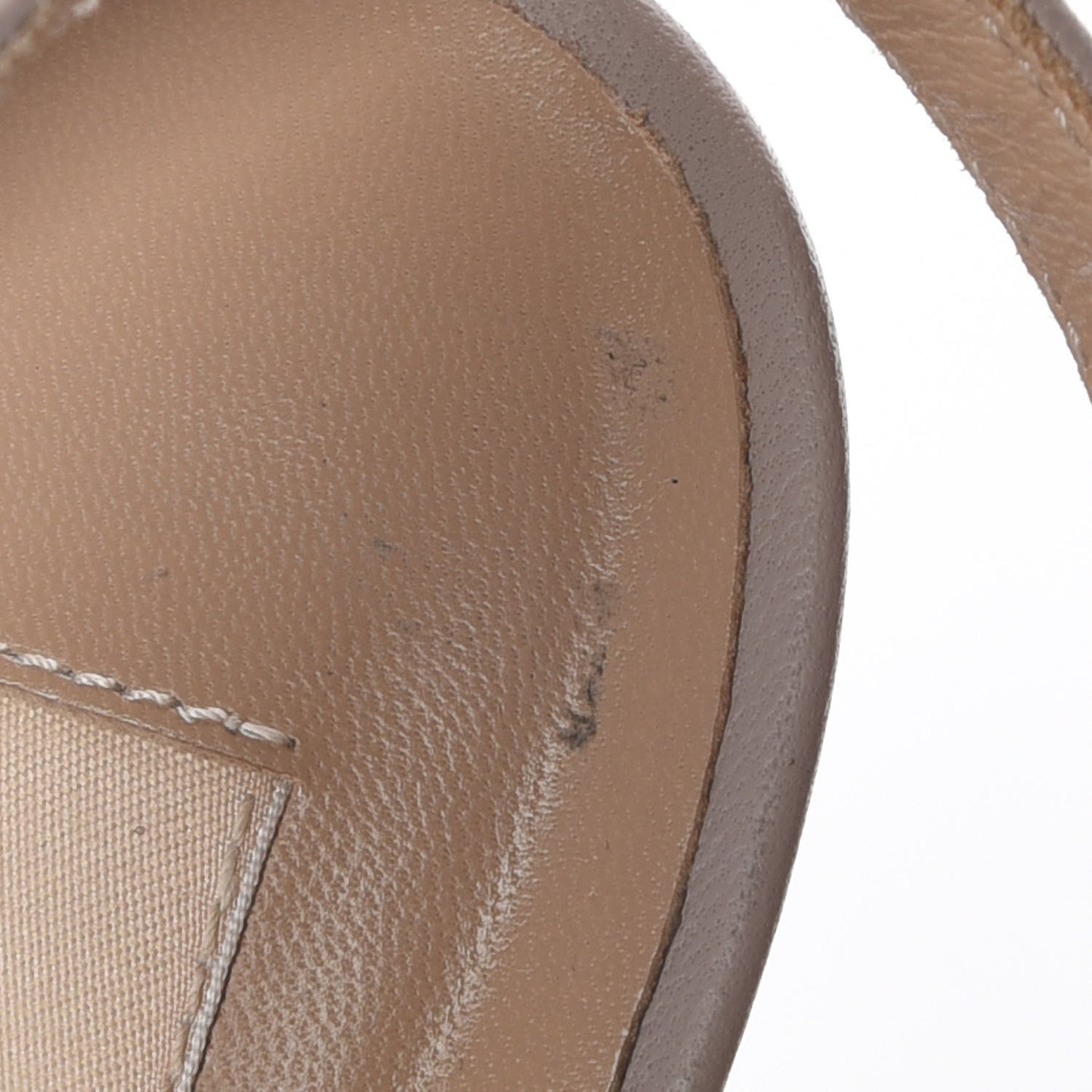 Patent Rockstud Ankle Strap Low Heel Pumps 37.5 Rubin Poudre