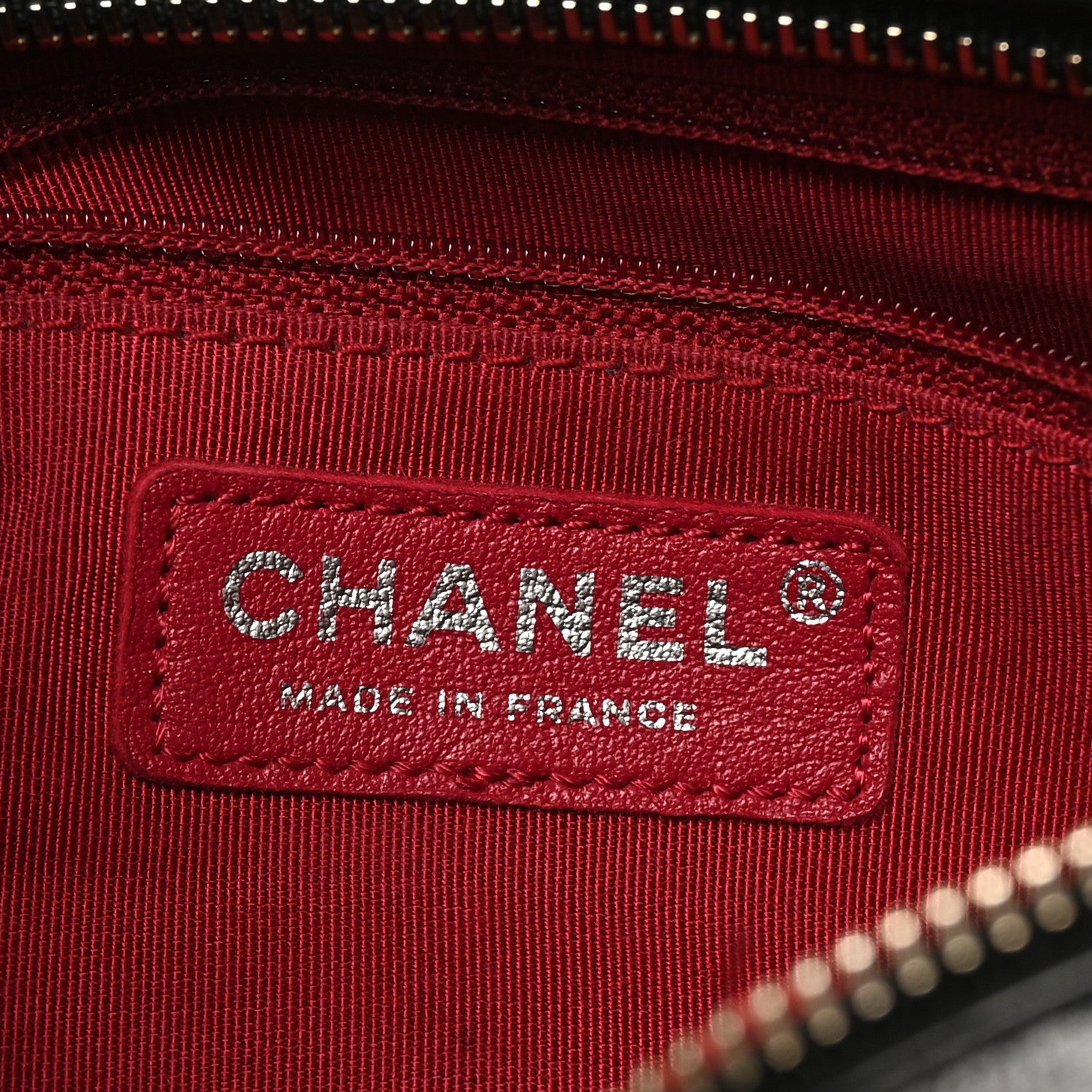 Chanel Tweed Calfskin Quilted Medium Gabrielle Hobo Ivory Black 7 of 11