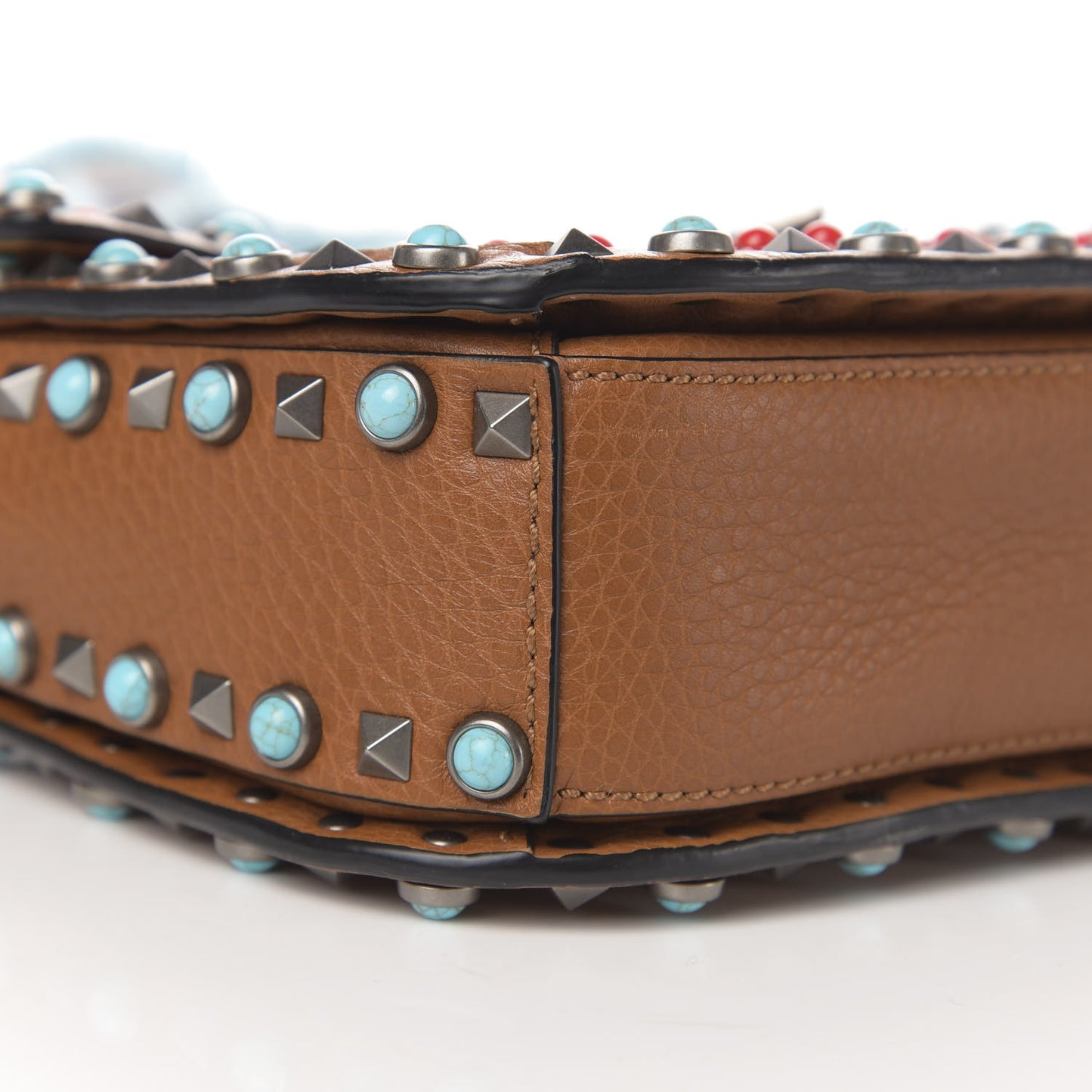 Calfskin Embroidered Medium Guitar Strap Rockstud Rolling Flap Saddle Bag Light Cuir