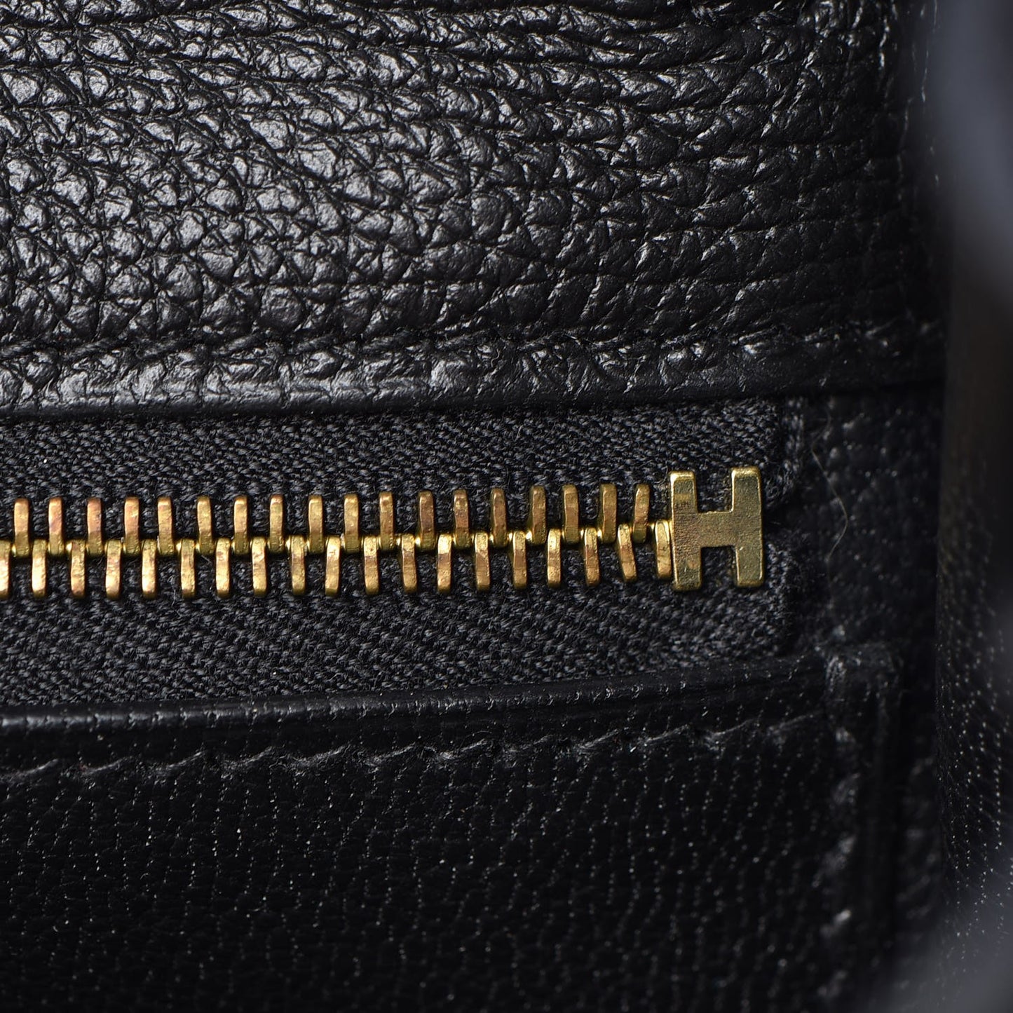 Togo Kelly Retourne 32 Black