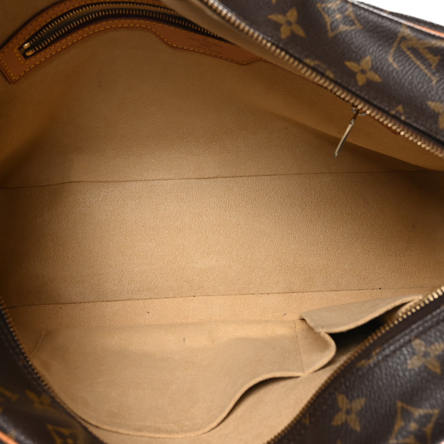 Louis Vuitton Monogram Cite GM 5 of 10