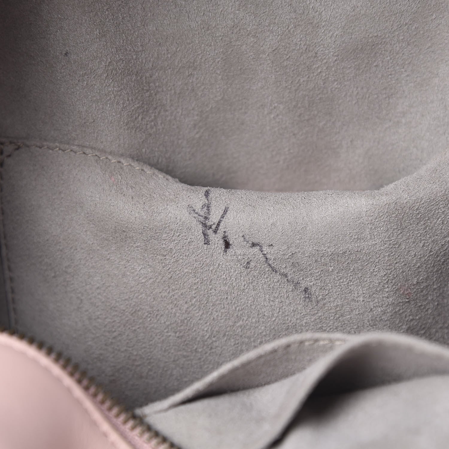 Gucci Calfskin Matelasse GG Marmont Dome Backpack Perfect Pink 12 of 14
