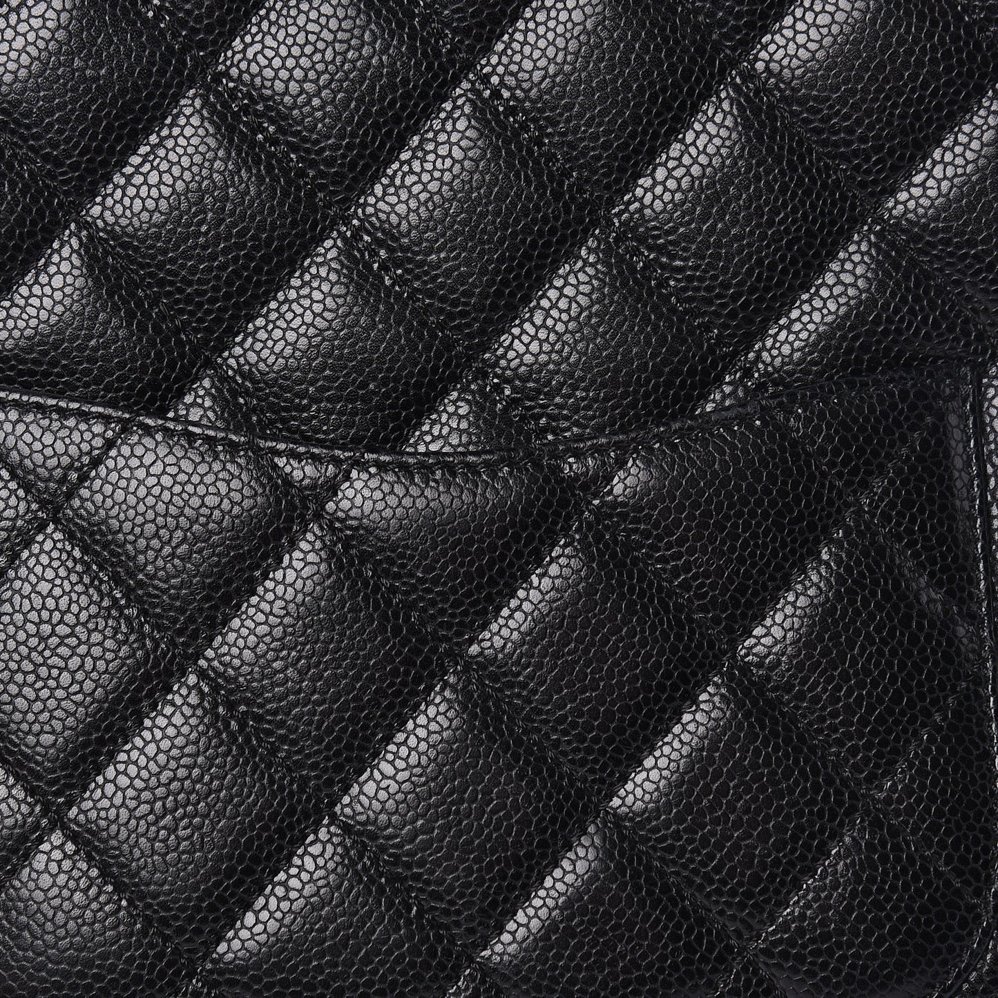 Caviar Quilted Petit Shopping Tote PST Black
