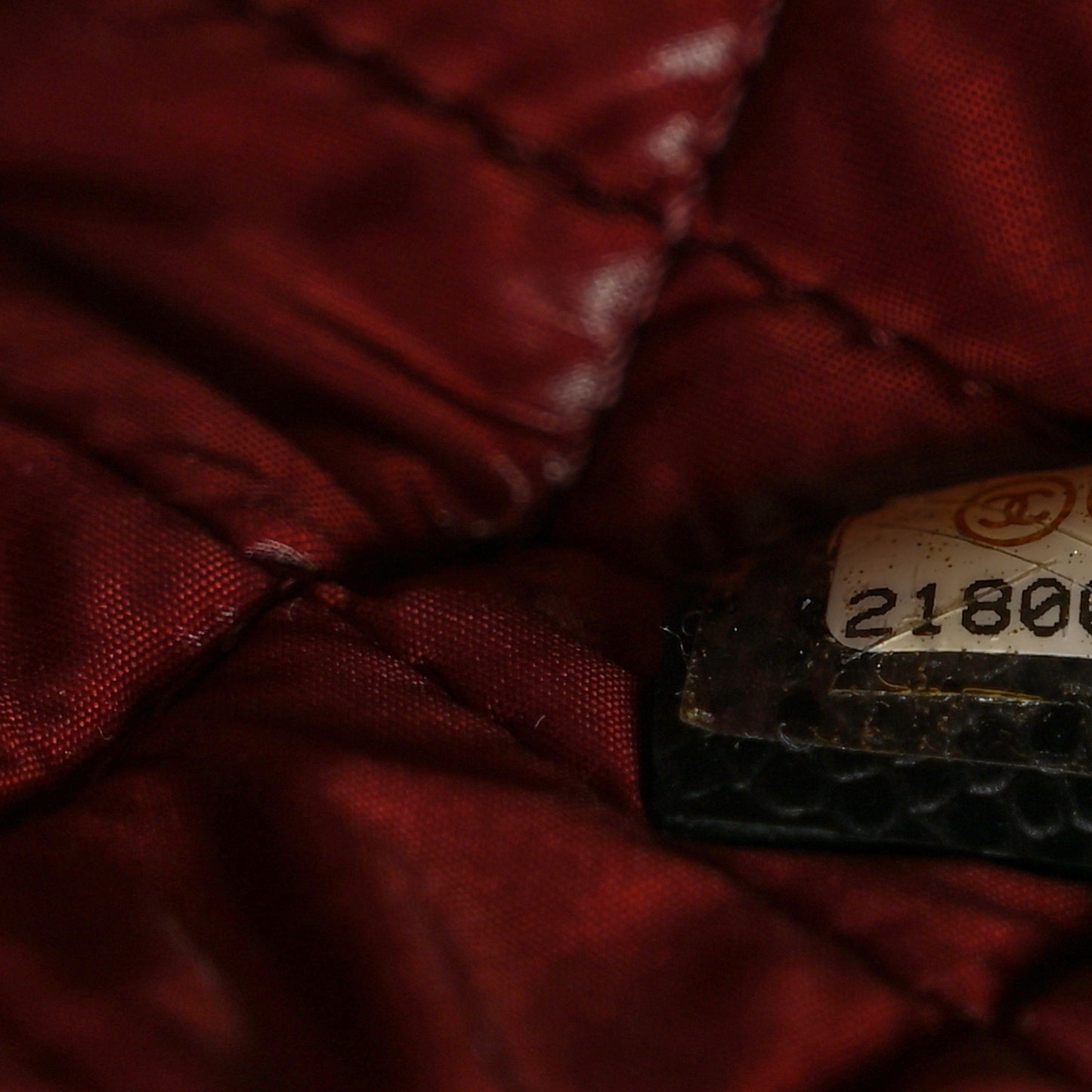 Caviar Quilted Large Cosmetic Case Black