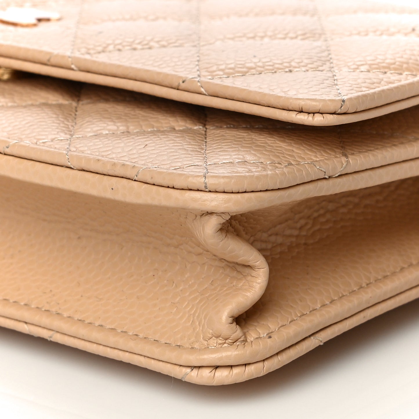 Caviar Quilted Wallet On Chain WOC Beige