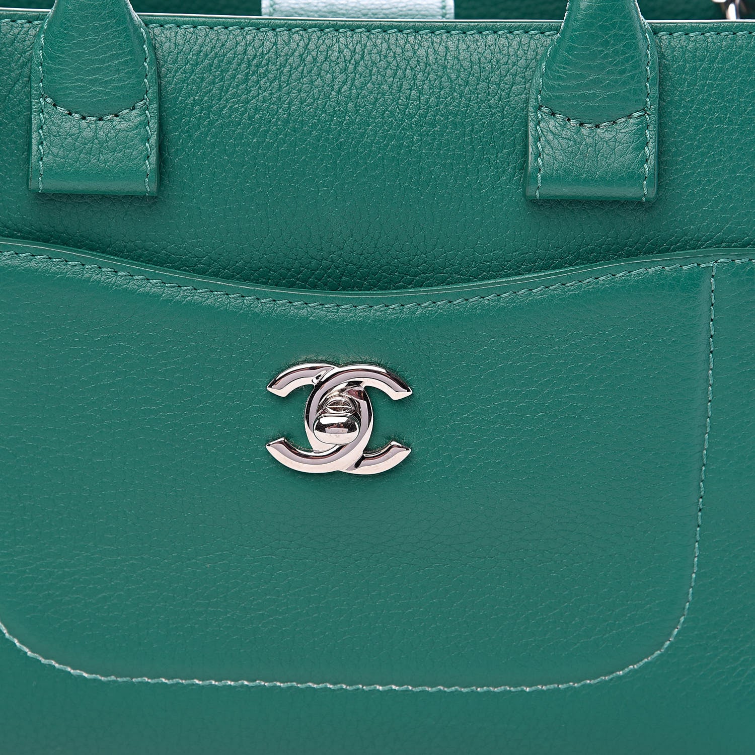 Chanel Grained Calfskin Mini Neo Executive Shopper Tote Green 10 of 12