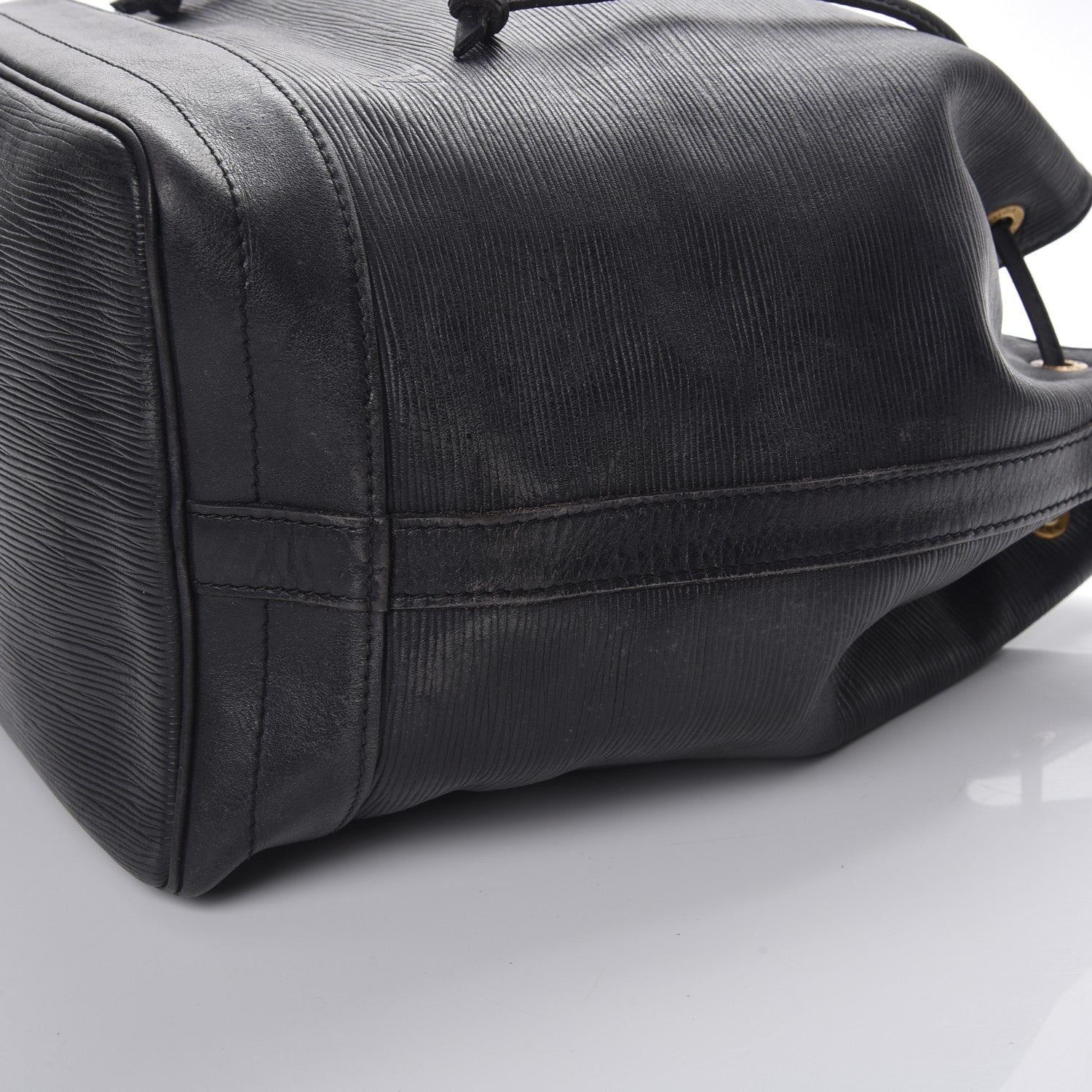 Louis Vuitton Epi Noe Black 11 of 14