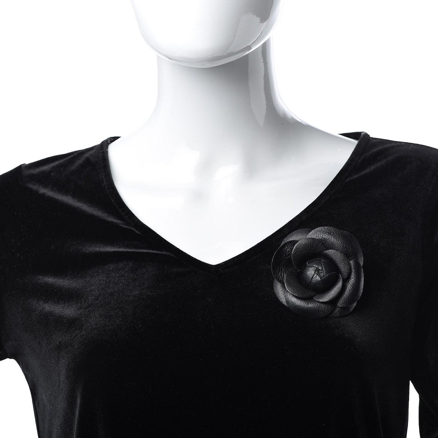 Lambskin Camellia Brooch Black