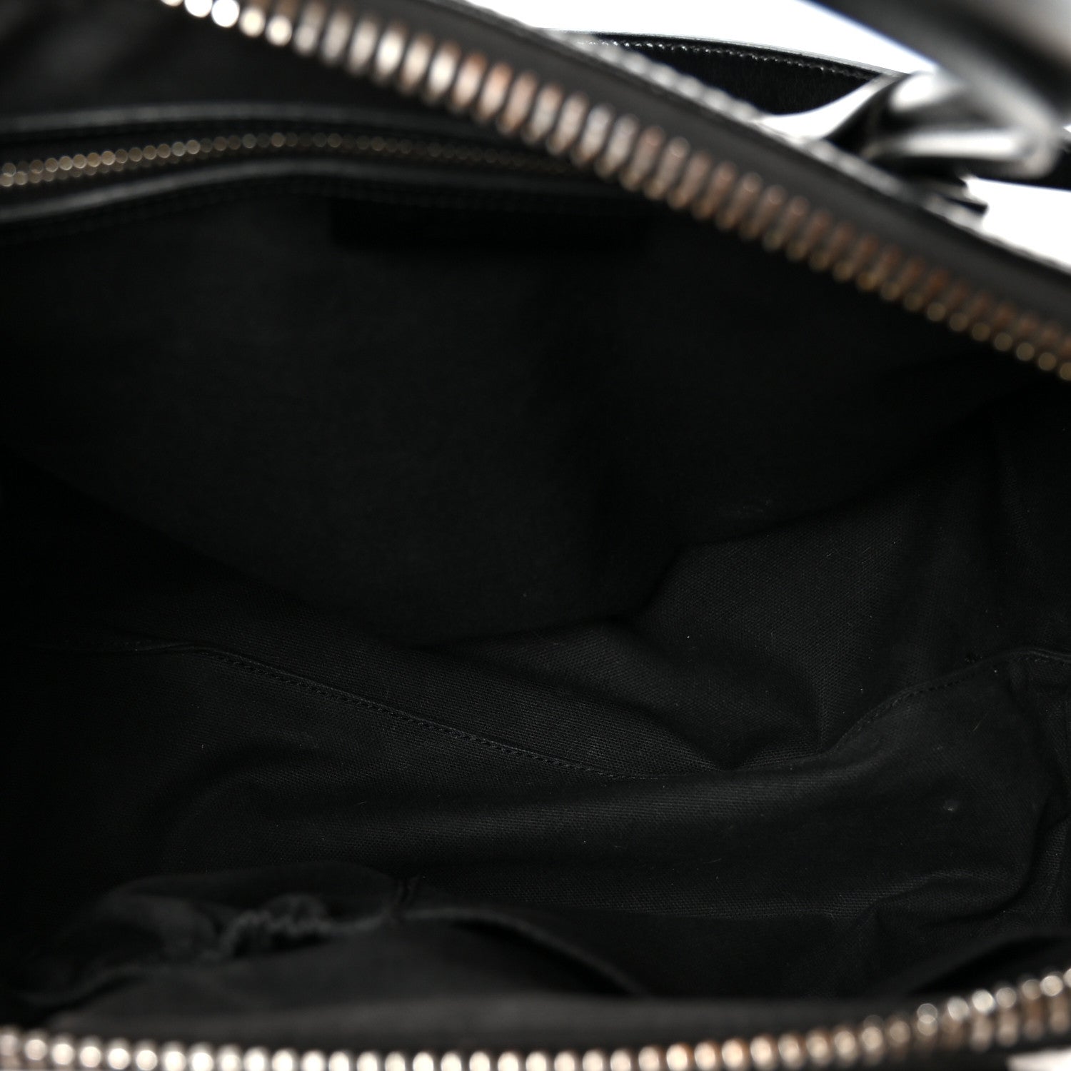 Givenchy Shiny Lord Calfskin Medium Antigona Black 4 of 9