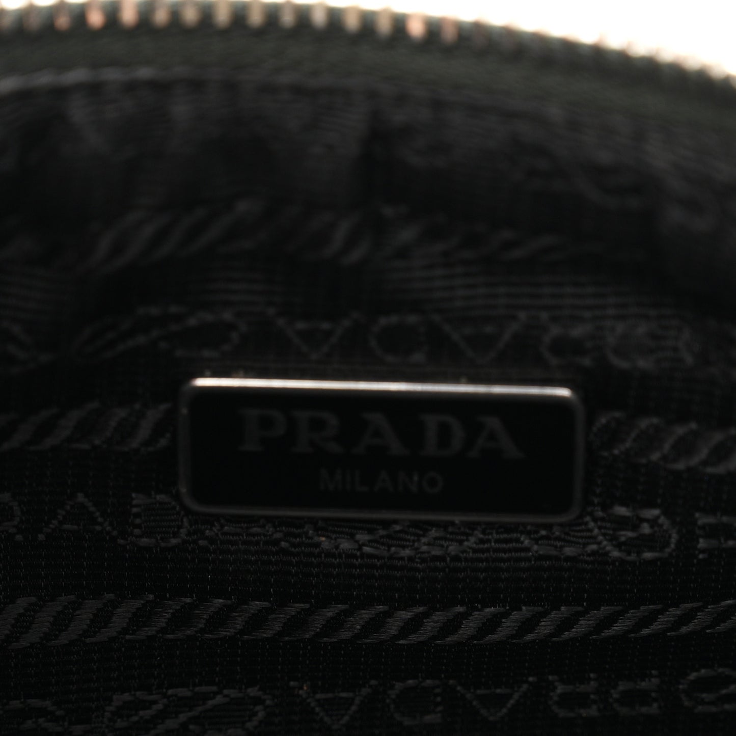 Nylon Re-Edition 2005 Shoulder Bag Smeraldo
