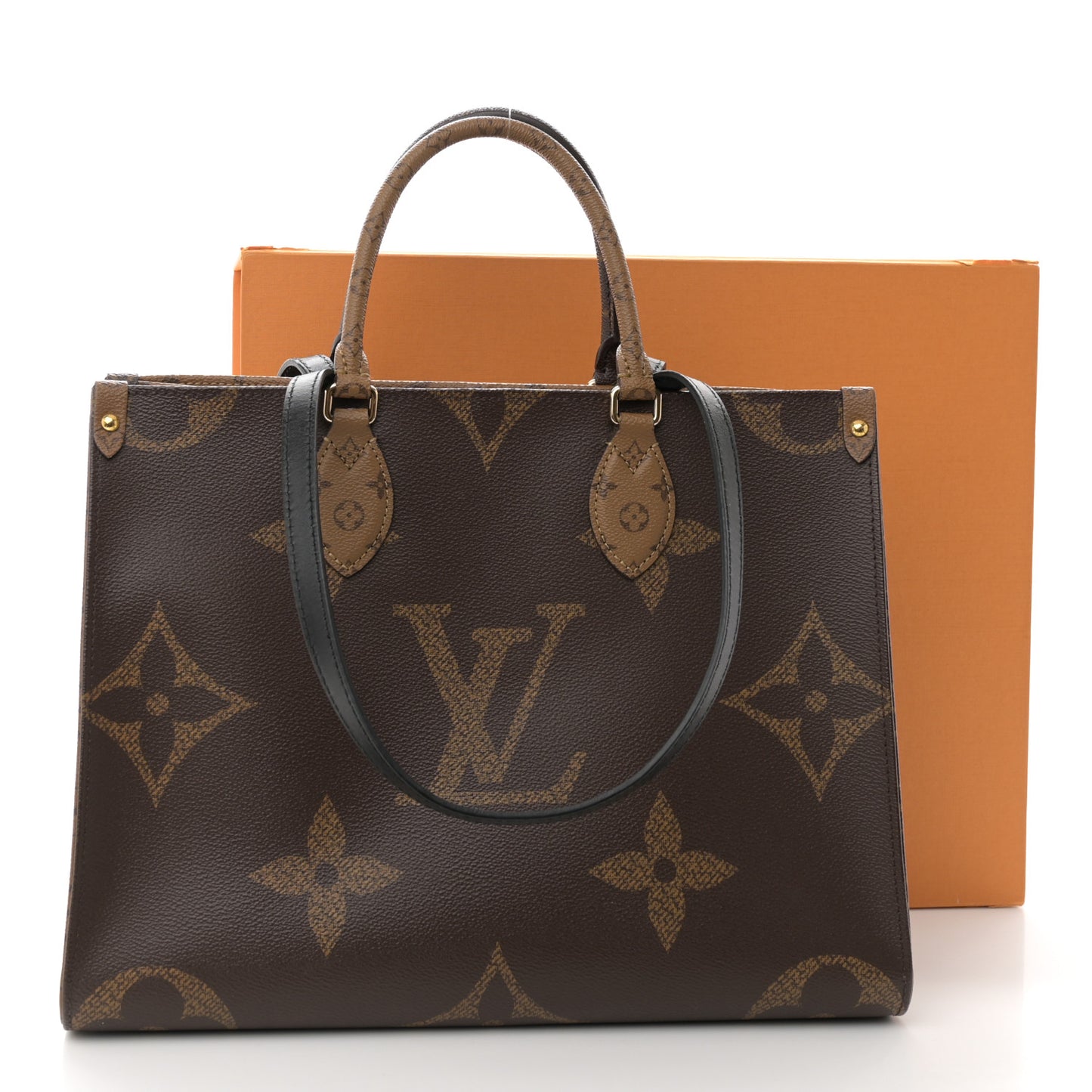 Reverse Monogram Giant Onthego MM