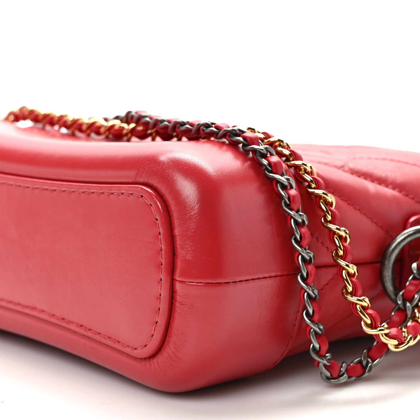 Aged Calfskin Chevron Quilted Small Gabrielle Hobo Red