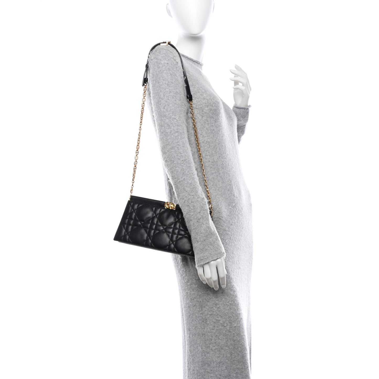 Lambskin Cannage Caro Colle Noire Clutch With Chain Black