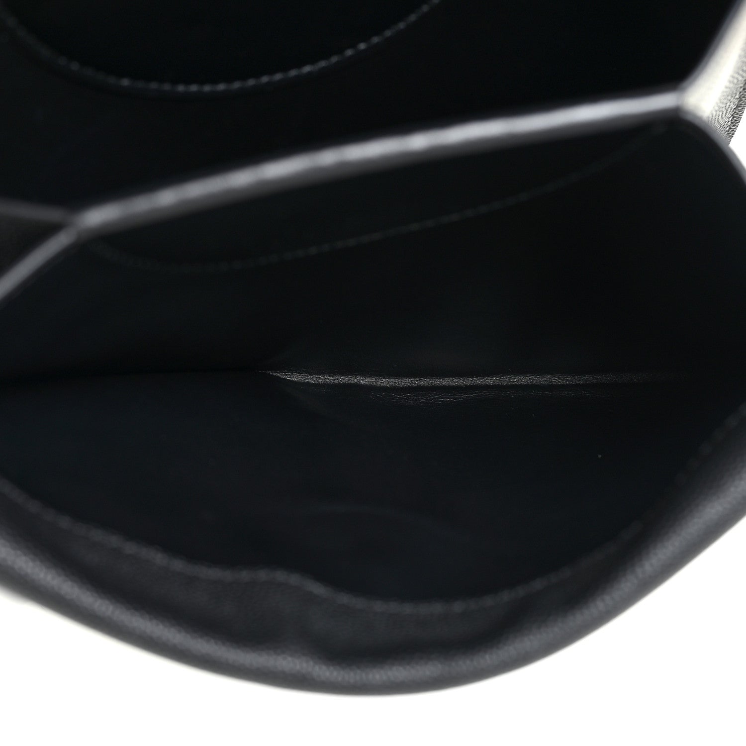 Burberry Grained Calfskin Albion TB Bag Black 6 of 10