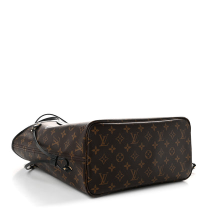 Louis Vuitton Monogram World Tour Neverfull MM 5 of 13