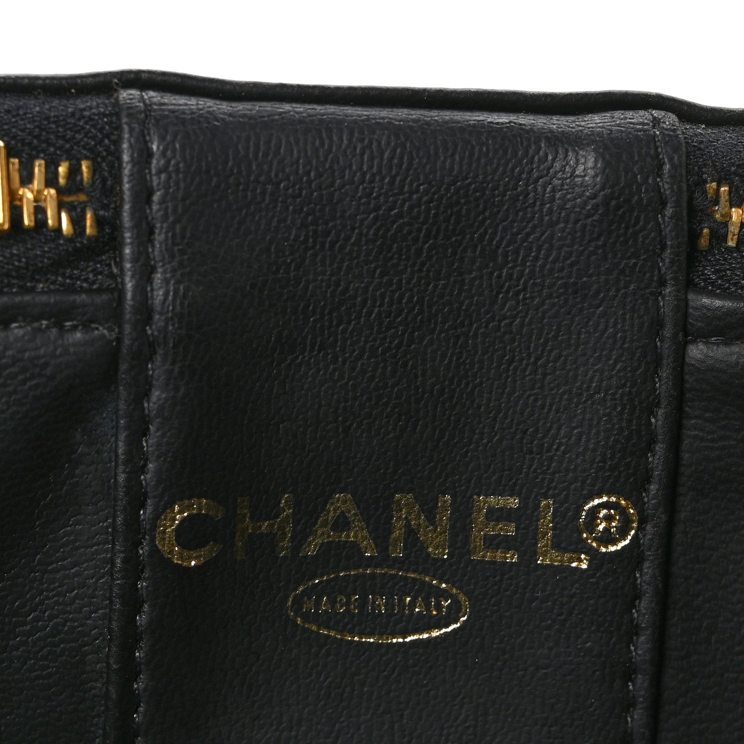 Chanel Caviar CC Vanity Cosmetic Case Black 6 of 12