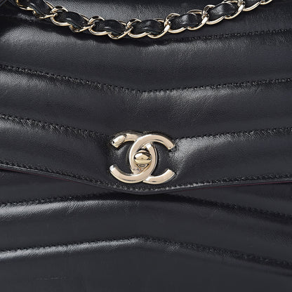 Chanel Shiny Lambskin Chevron Quilted Miroir Black 9 of 11