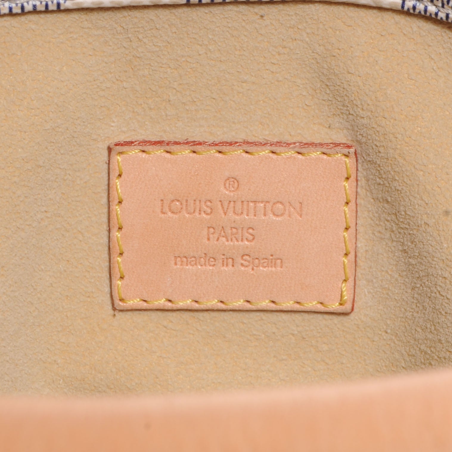 Louis Vuitton Damier Azur Artsy MM 8 of 9