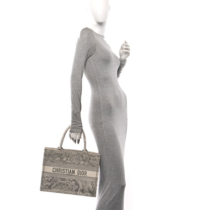 Christian Dior Canvas Embroidered Medium Dioriviera Toile De Jouy Reverse Book Tote Gray 2 of 12