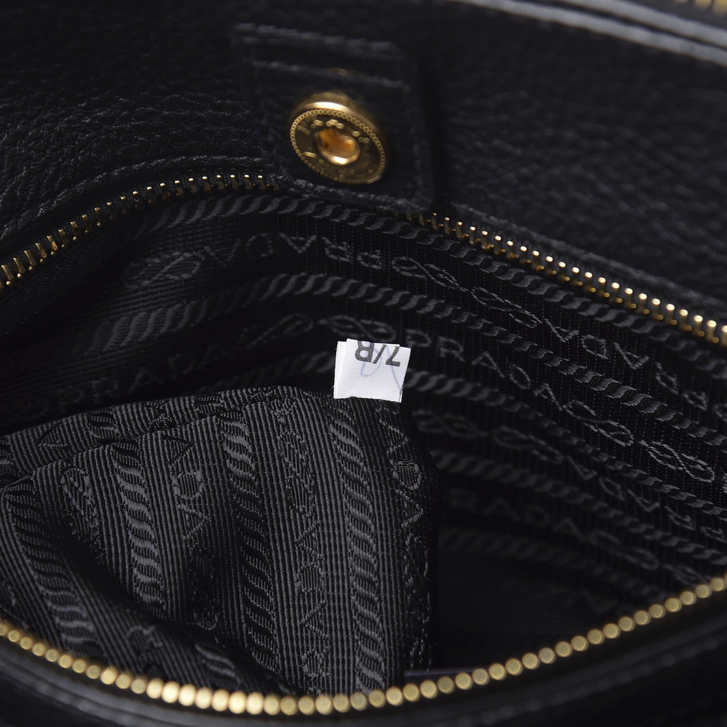 Vitello Daino Tote Black