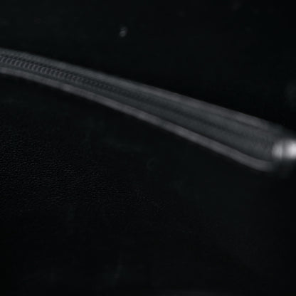 Chanel Caviar Quilted Medium CC Filigree Vanity Case White Black 16 of 19