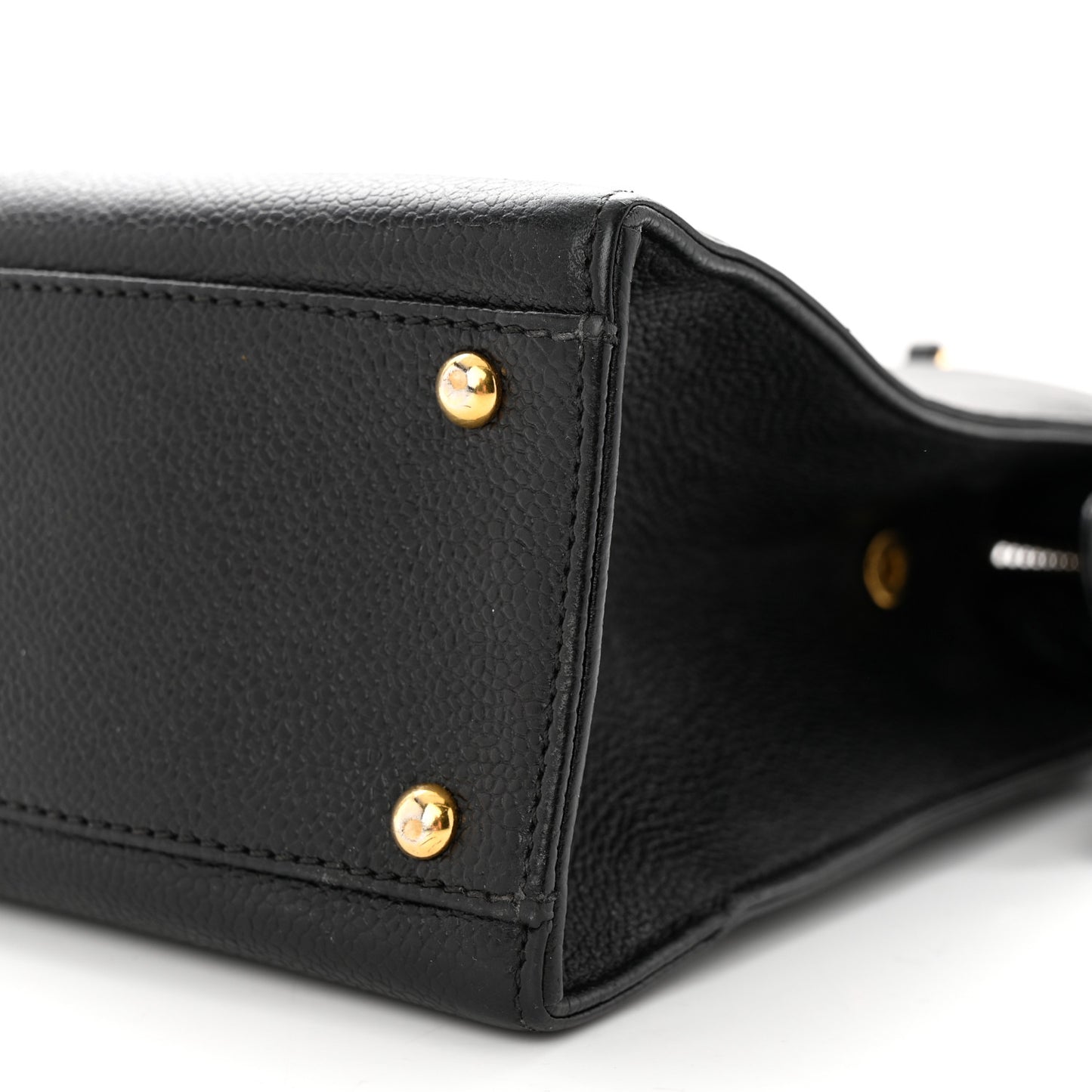 Caviar CC Shoulder Bag Black