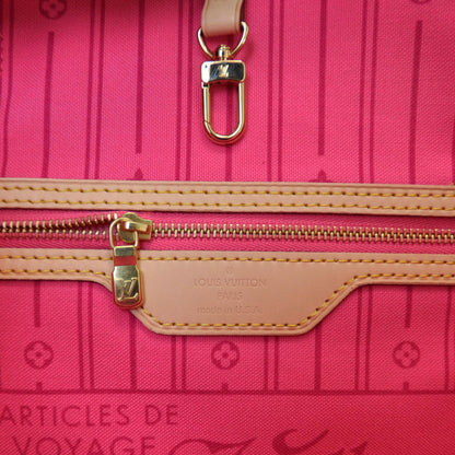 Louis Vuitton Monogram Roses Neverfull MM 6 of 6