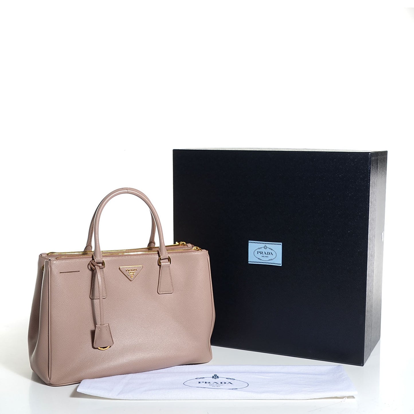 Saffiano Lux Medium Double Zip Tote Cammeo