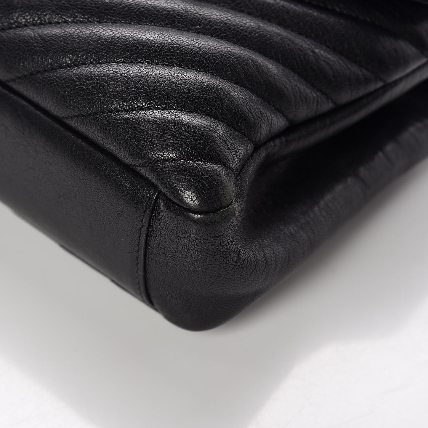 Sheepskin Matelasse Chevron Monogram Medium College Bag Black
