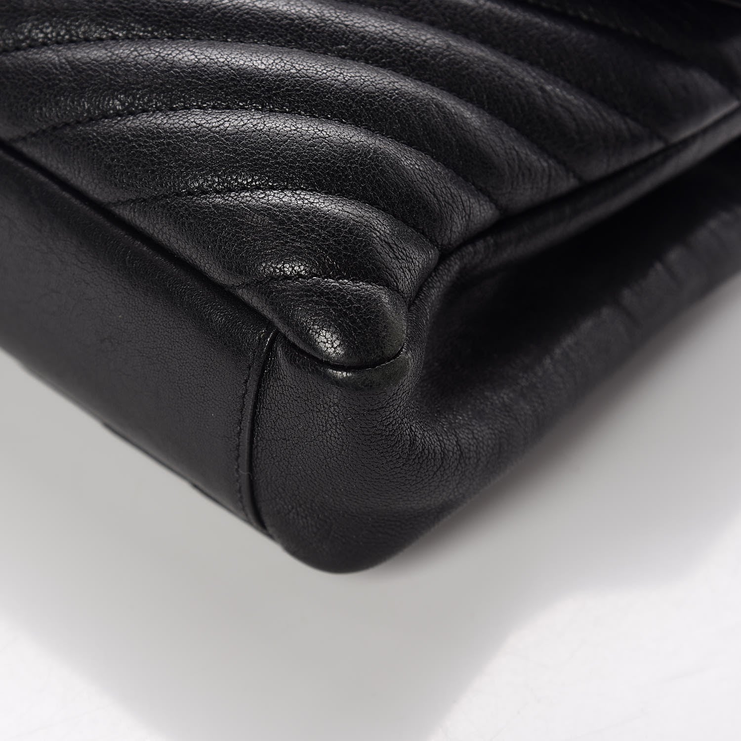 Saint Laurent Sheepskin Matelasse Chevron Monogram Medium College Bag Black 13 of 16