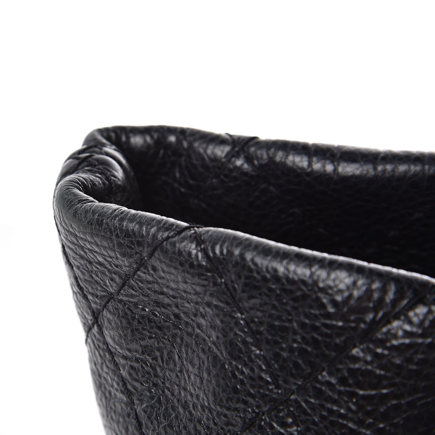 Chanel Glazed Calfskin Large On The Road Tote Black 14 of 15