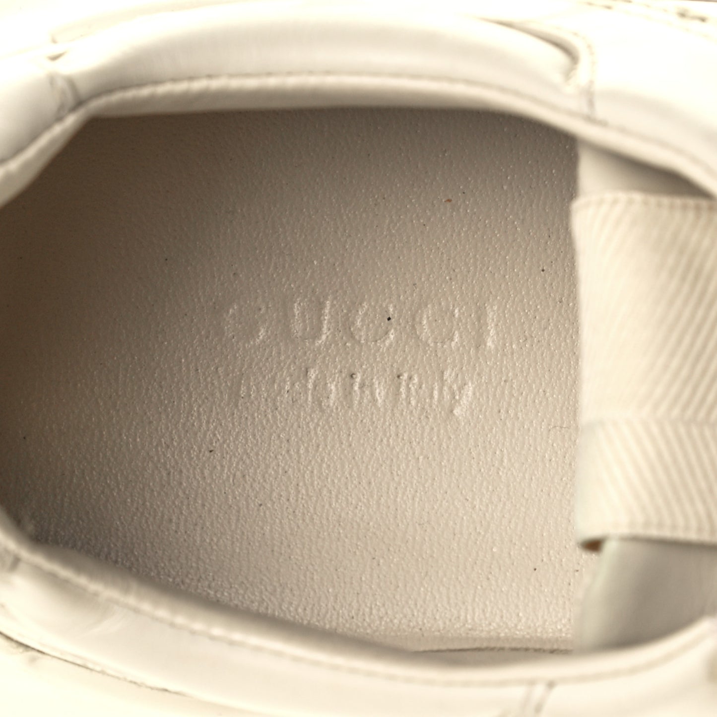 Calfskin Logo Womens Rhyton Sneakers 38.5 Ivory