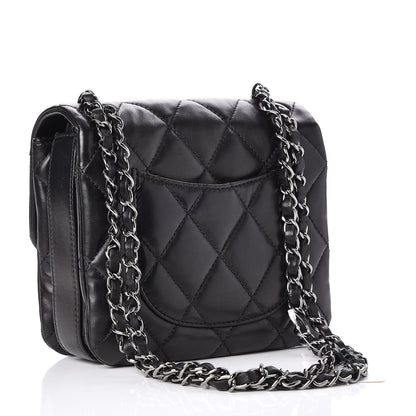 Chanel Lambskin Quilted Flap Black 4 of 9