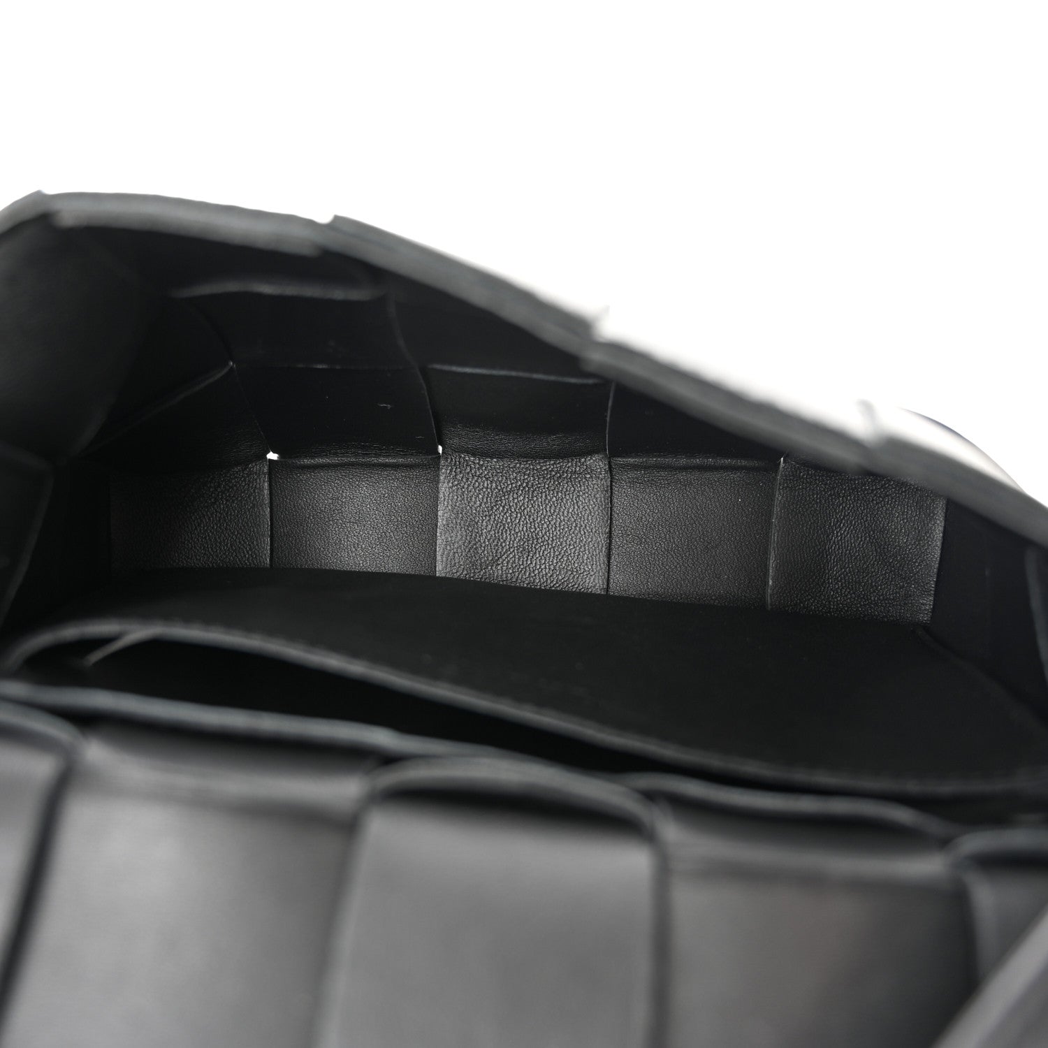 Bottega Veneta Lambskin Maxi Intreccio Small Cassette Crossbody Bag Black 5 of 10