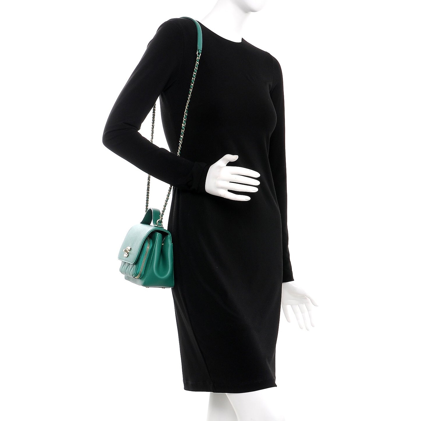 Caviar Quilted Mini Business Affinity Flap Green
